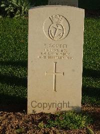 Salonika (Lembet Road) Military Cemetery - Gossett, Y